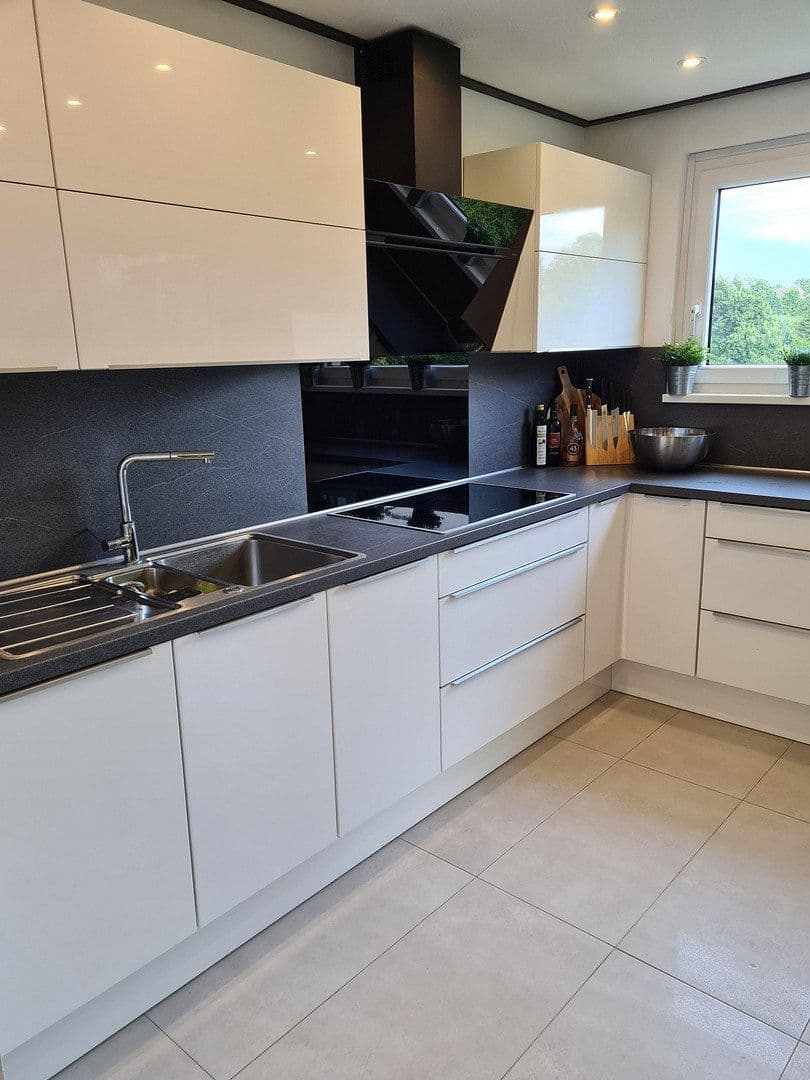 Predaj bytu 3-izbový 88 m², Essen, Severné Porýnie - Westfálsko Predaj bytu 3-izbový 88 m², Essen, Severné Porýnie - Westfálsko