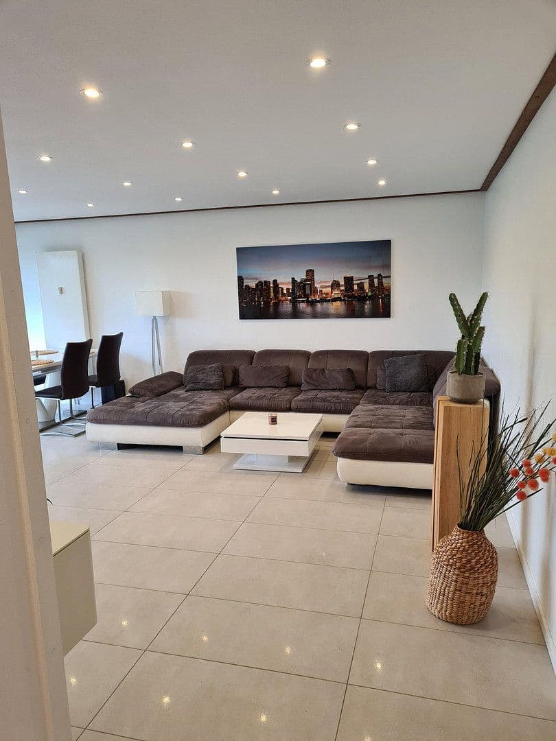 Predaj bytu 3-izbový 88 m², Essen, Severné Porýnie - Westfálsko Predaj bytu 3-izbový 88 m², Essen, Severné Porýnie - Westfálsko