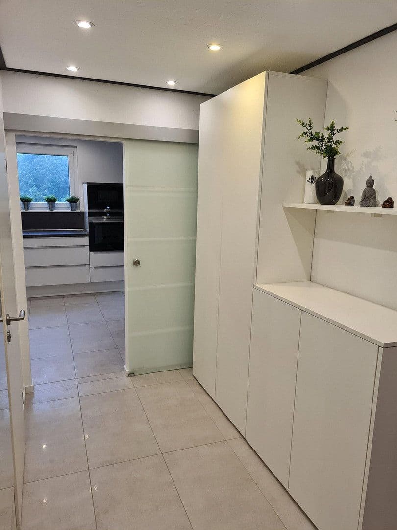 Predaj bytu 3-izbový 88 m², Essen, Severné Porýnie - Westfálsko Predaj bytu 3-izbový 88 m², Essen, Severné Porýnie - Westfálsko