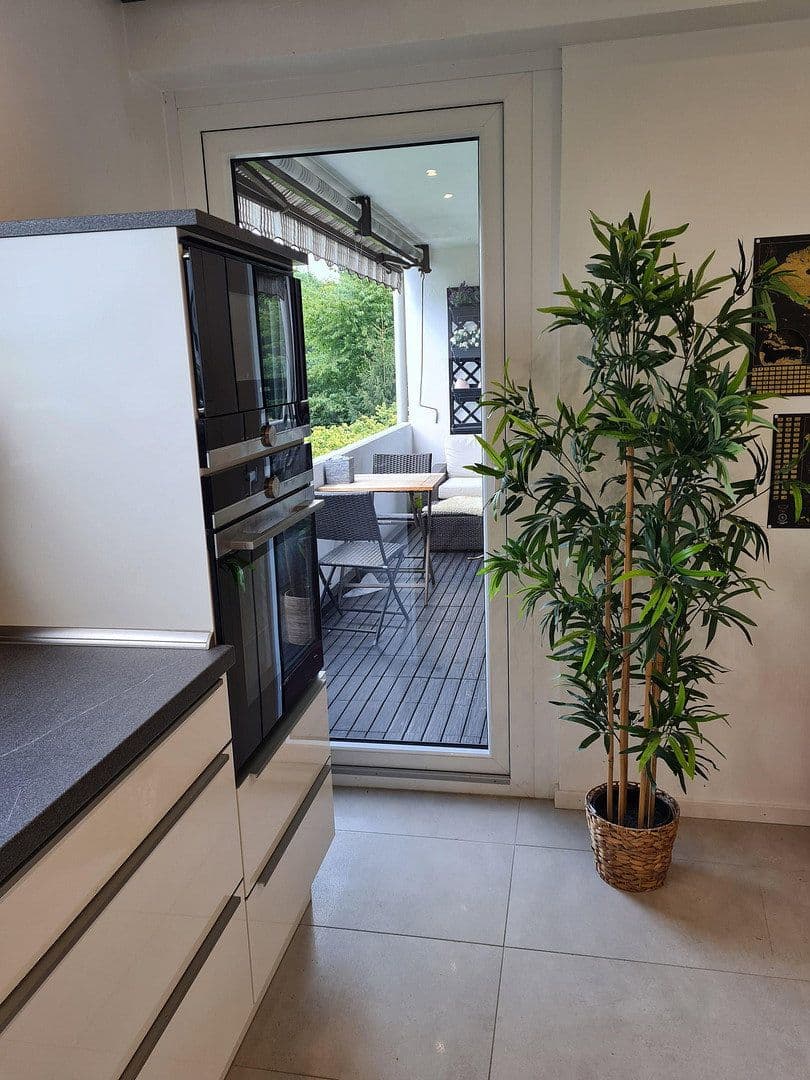 Predaj bytu 3-izbový 88 m², Essen, Severné Porýnie - Westfálsko Predaj bytu 3-izbový 88 m², Essen, Severné Porýnie - Westfálsko