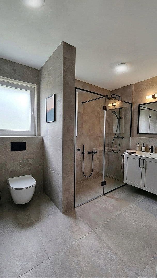 Predaj bytu 3-izbový 101 m², Bad Nauheim, Hesensko Predaj bytu 3-izbový 101 m², Bad Nauheim, Hesensko