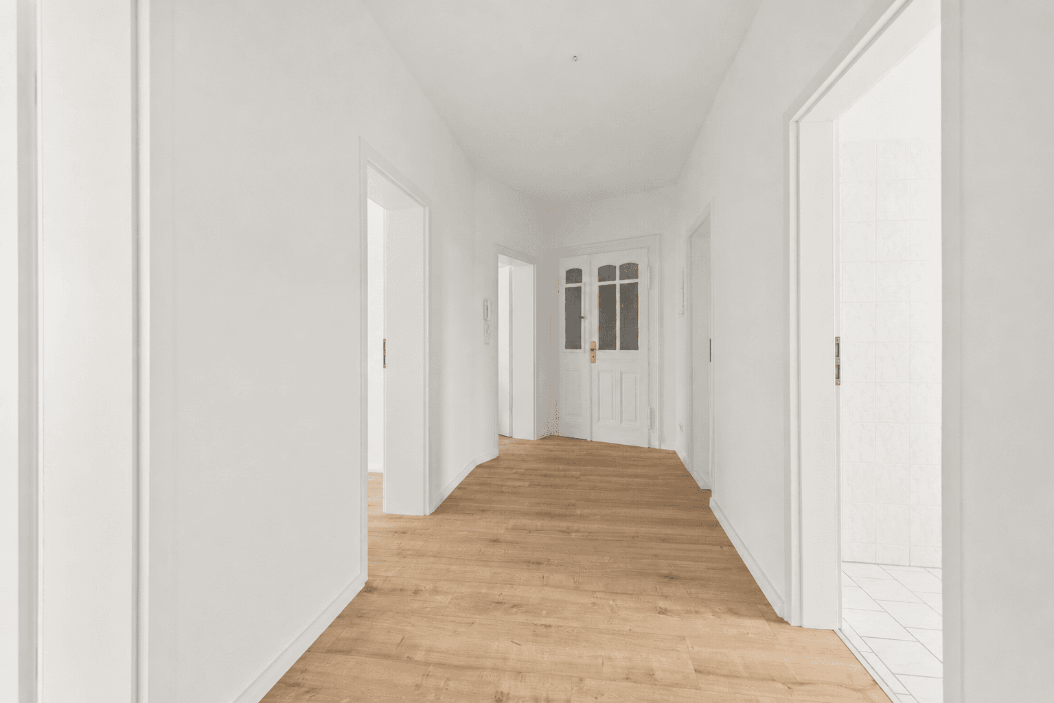 Prenájom bytu 4-izbový 84 m², Wurzner Straße 188, Leipzig, Sasko Prenájom bytu 4-izbový 84 m², Wurzner Straße 188, Leipzig, Sasko