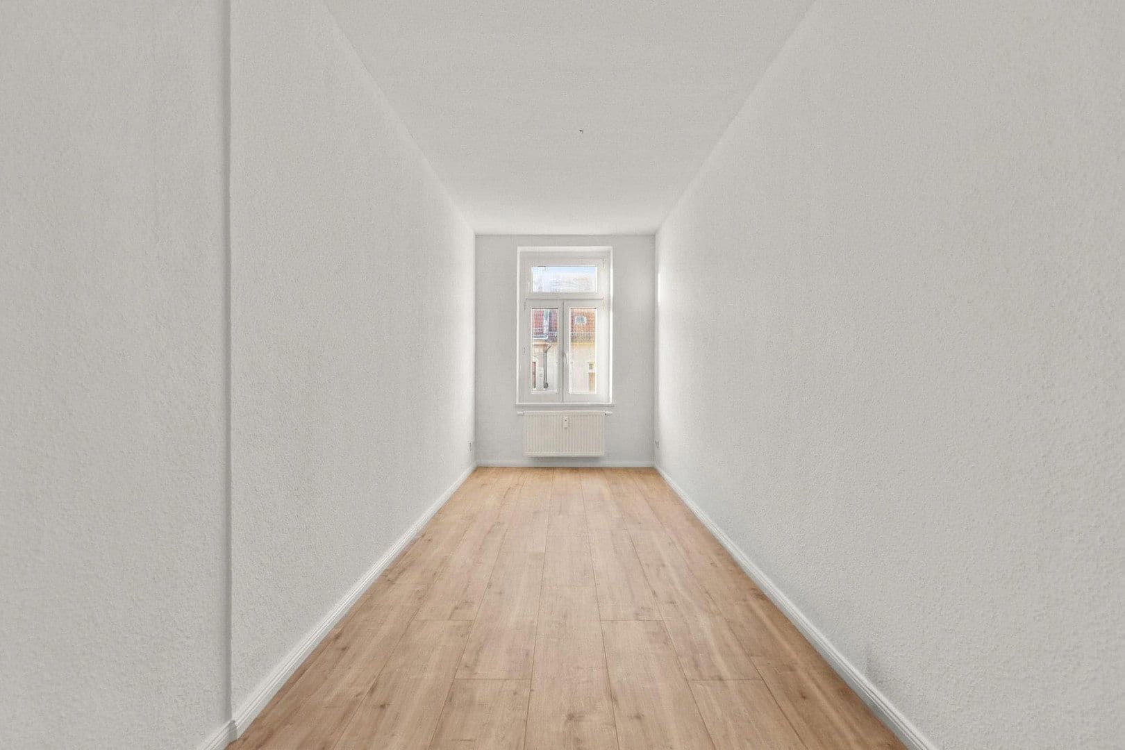 Prenájom bytu 4-izbový 84 m², Wurzner Straße 188, Leipzig, Sasko Prenájom bytu 4-izbový 84 m², Wurzner Straße 188, Leipzig, Sasko