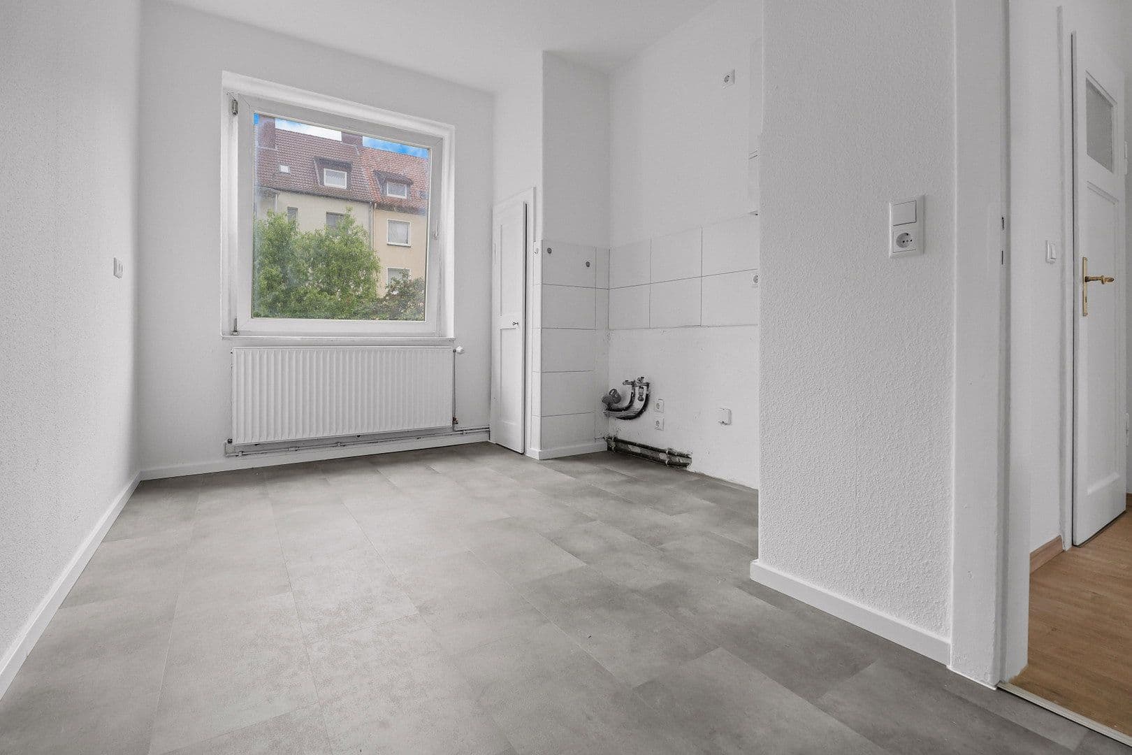 Prenájom bytu 3-izbový 63 m², Waßmannstr. 9, Hannover, Dolné Sasko Prenájom bytu 3-izbový 63 m², Waßmannstr. 9, Hannover, Dolné Sasko
