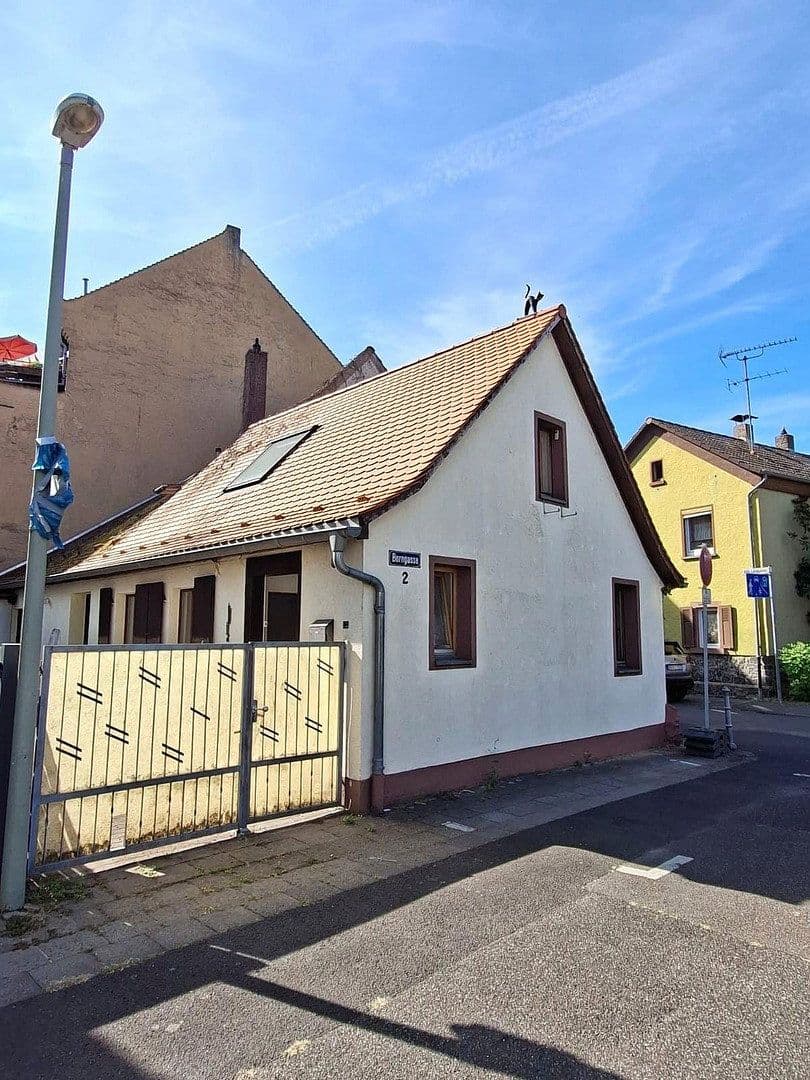 Prenájom bytu 2-izbový 65 m², Borngasse 2, Hanau, Hesensko Prenájom bytu 2-izbový 65 m², Borngasse 2, Hanau, Hesensko