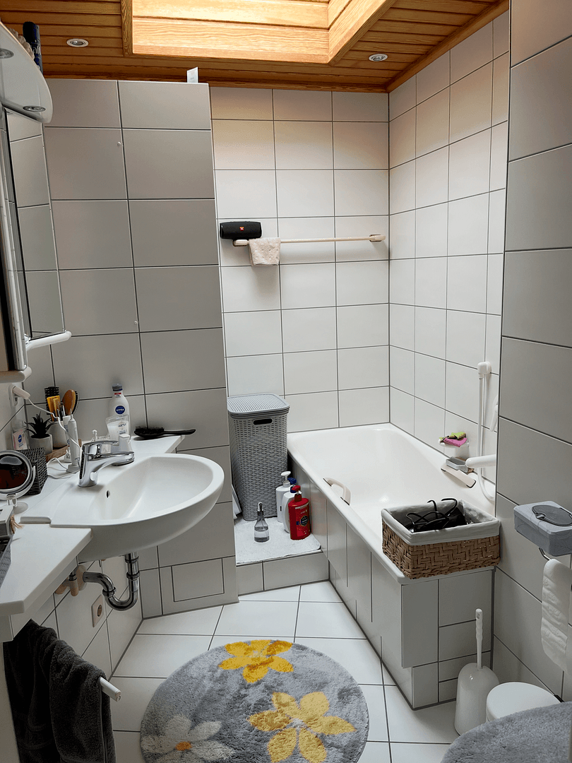 Prenájom bytu 4-izbový 85 m², Bodelschwinghstraße 55, Amberg, Bavorsko Prenájom bytu 4-izbový 85 m², Bodelschwinghstraße 55, Amberg, Bavorsko