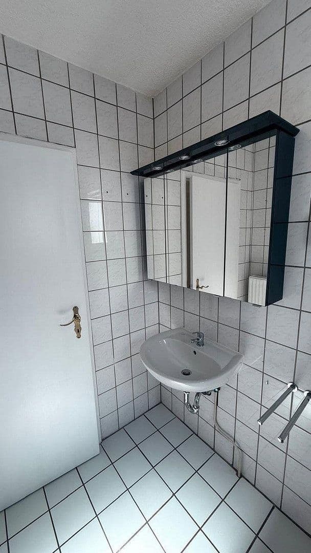 Prenájom bytu 2-izbový 65 m², Kolpingstraße 13, Herxheim bei Landau/Pfalz, Porýnie-Falcko Prenájom bytu 2-izbový 65 m², Kolpingstraße 13, Herxheim bei Landau/Pfalz, Porýnie-Falcko