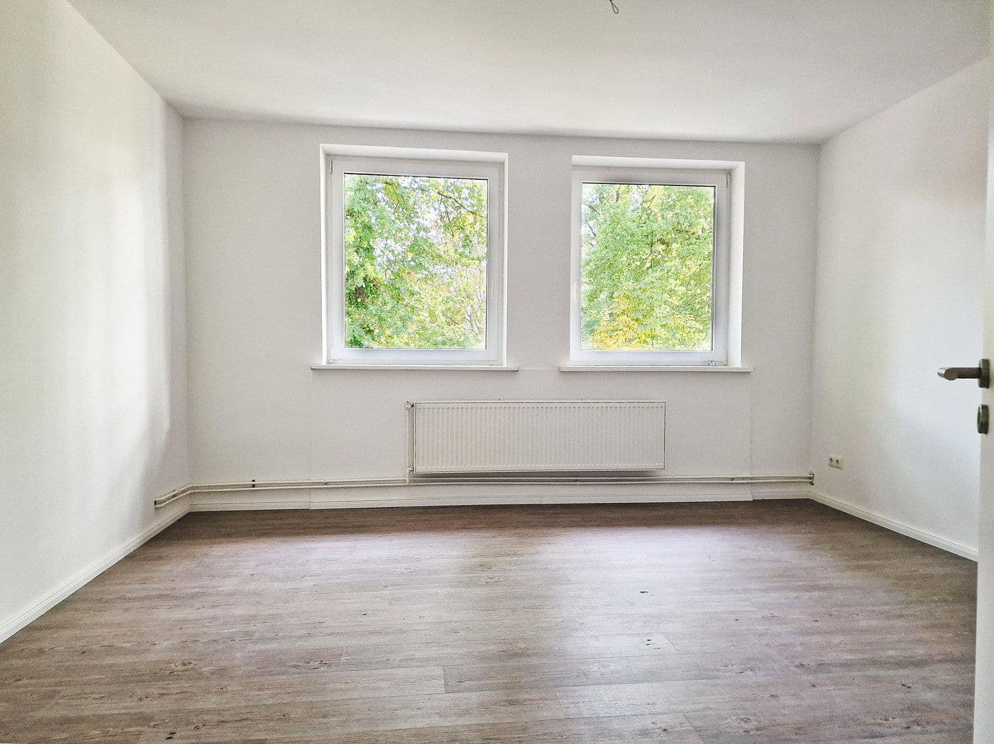 Prenájom bytu 4-izbový 123 m², Göhrdestraße 1a, Himbergen, Dolné Sasko Prenájom bytu 4-izbový 123 m², Göhrdestraße 1a, Himbergen, Dolné Sasko