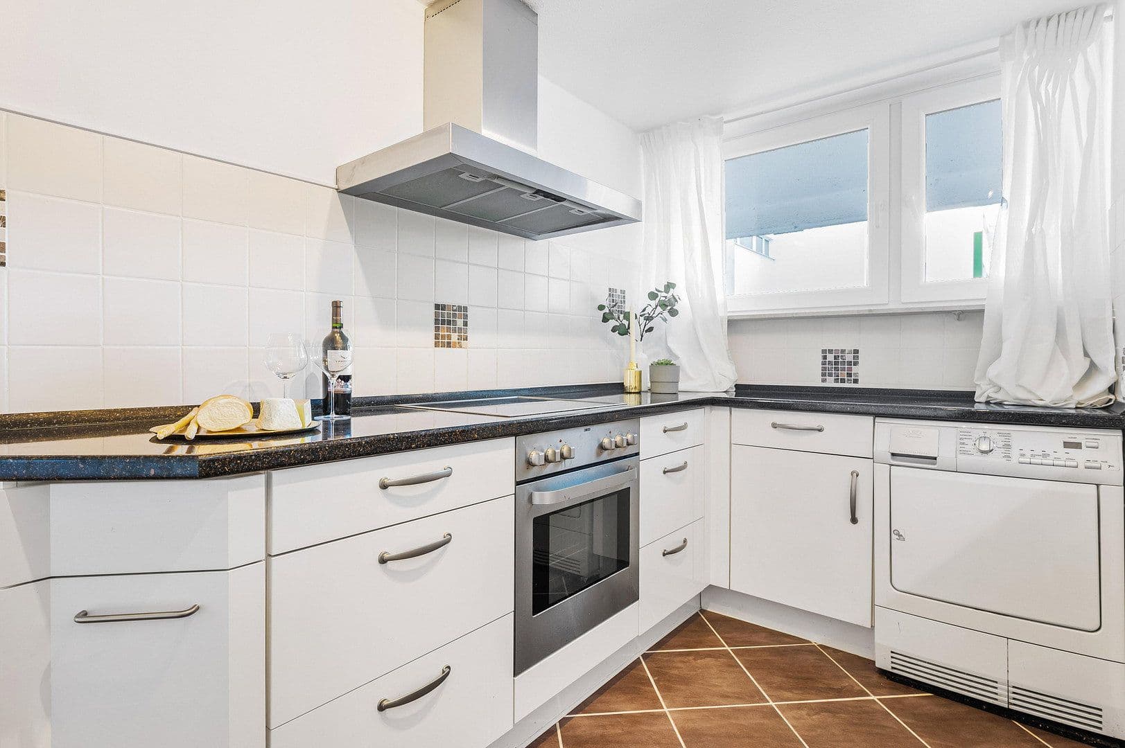 Predaj bytu 2-izbový 60 m², Freiburg, Bádensko-Wurttembersko Predaj bytu 2-izbový 60 m², Freiburg, Bádensko-Wurttembersko