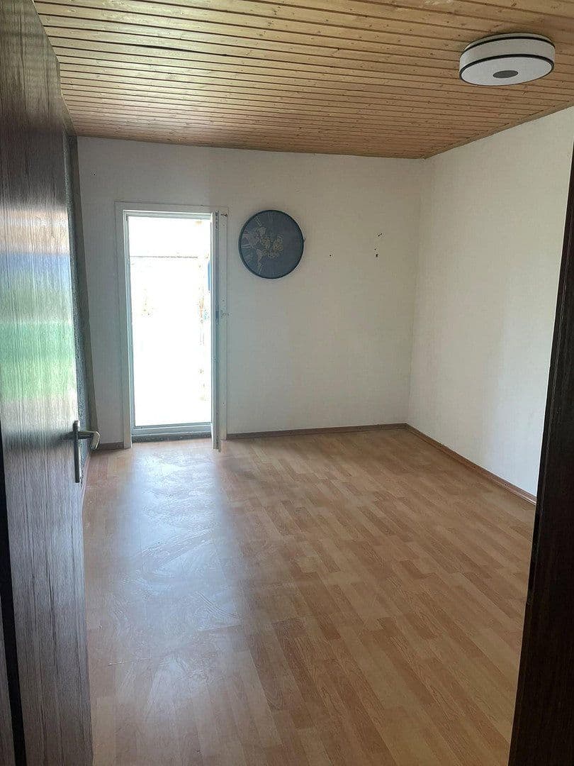 Prenájom domu 130 m², pozemok 560 m², Mettlach, Sársko Prenájom domu 130 m², pozemok 560 m², Mettlach, Sársko