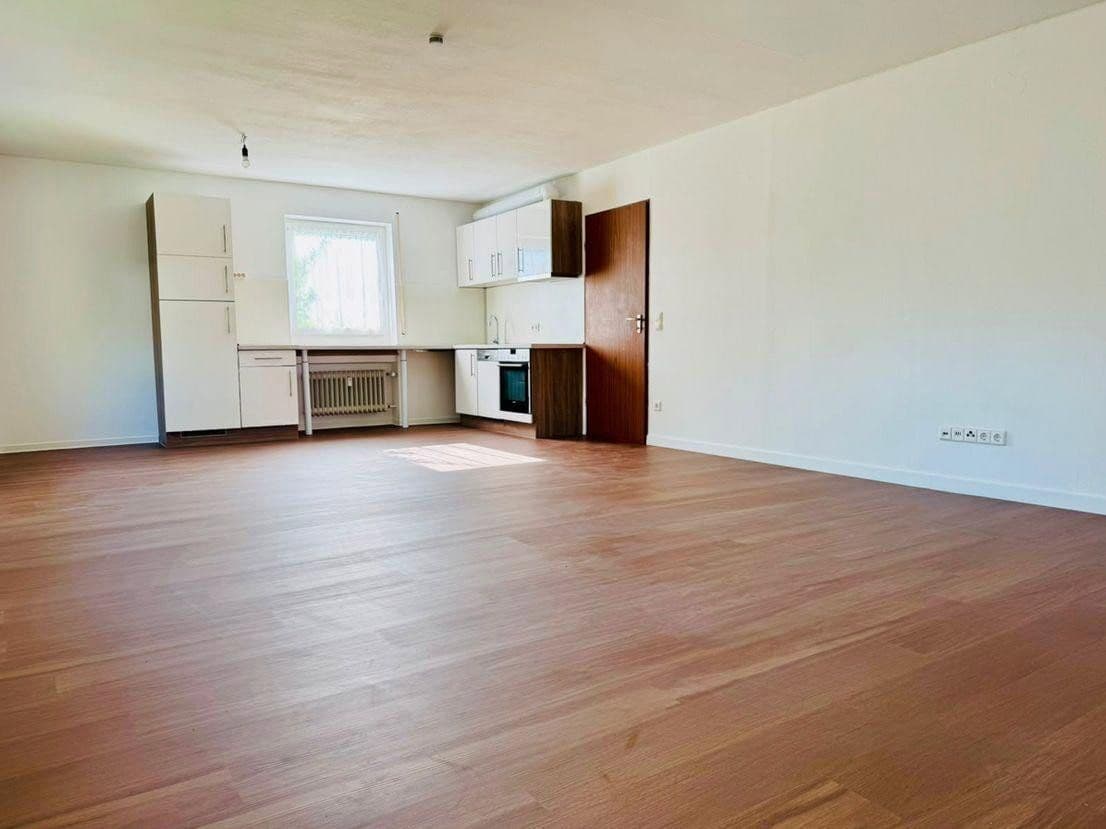 Prenájom bytu 2-izbový 66 m², Straßberg, Bádensko-Wurttembersko Prenájom bytu 2-izbový 66 m², Straßberg, Bádensko-Wurttembersko