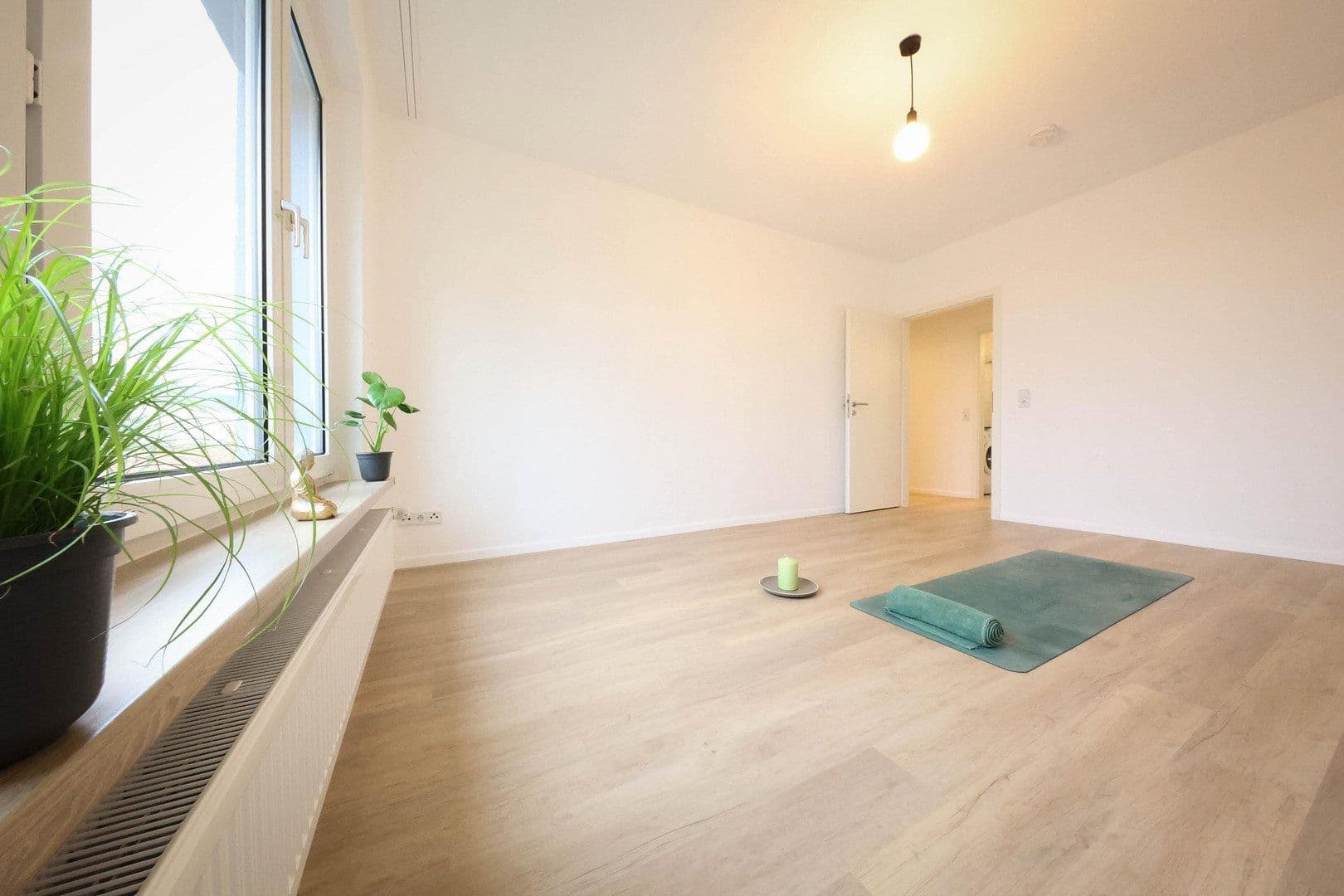 Predaj bytu 3-izbový 64 m², Am Wasserturm 2, Rötha, Sasko Predaj bytu 3-izbový 64 m², Am Wasserturm 2, Rötha, Sasko