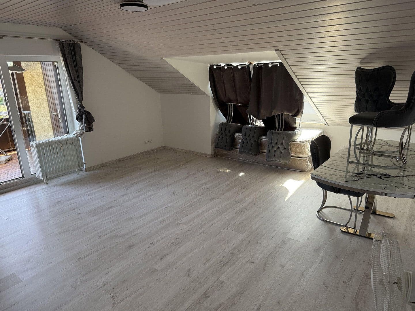 Prenájom bytu 3-izbový 90 m², Domhofstrasse 16, Weil am Rhein, Bádensko-Wurttembersko Prenájom bytu 3-izbový 90 m², Domhofstrasse 16, Weil am Rhein, Bádensko-Wurttembersko