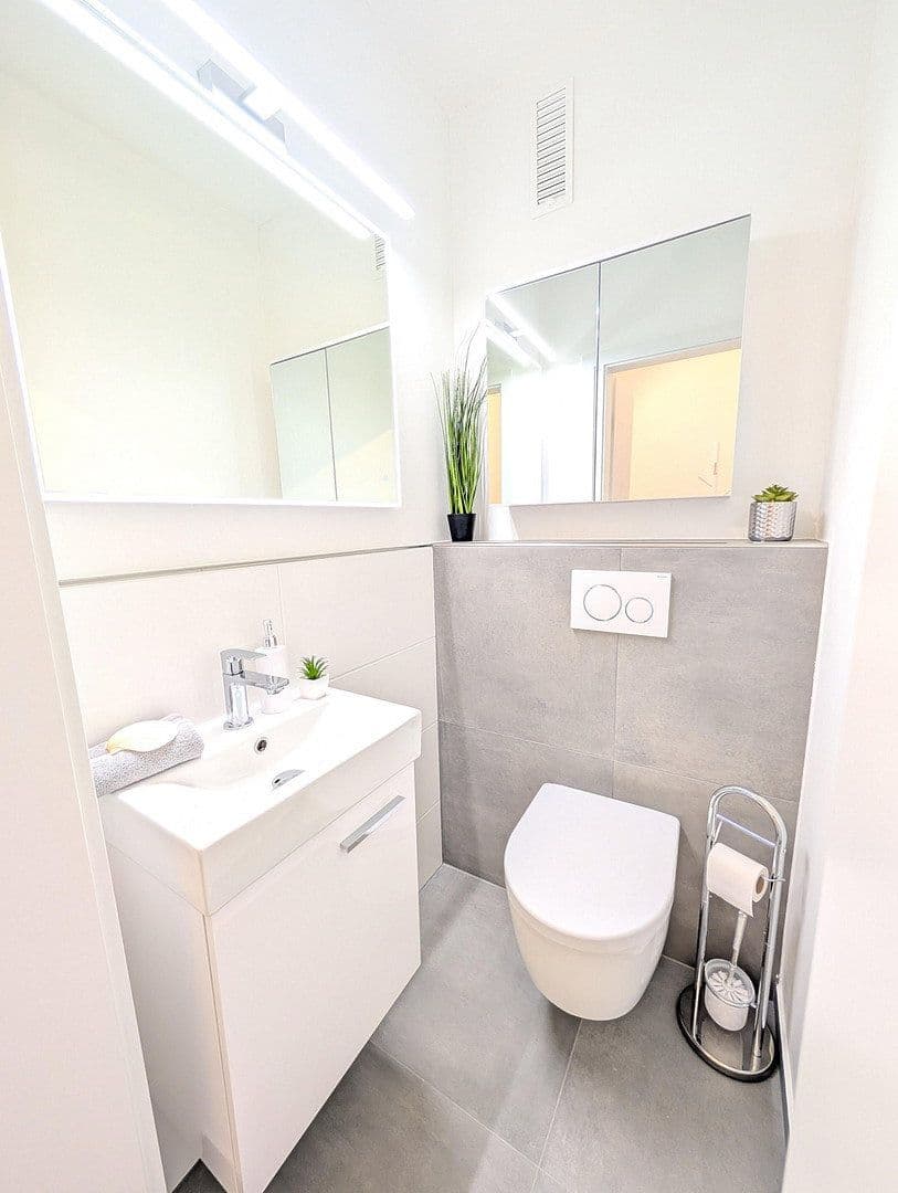 Predaj bytu 3-izbový 80 m², Karlsbader Straße 7, Ludwigshafen am Rhein, Porýnie-Falcko Predaj bytu 3-izbový 80 m², Karlsbader Straße 7, Ludwigshafen am Rhein, Porýnie-Falcko