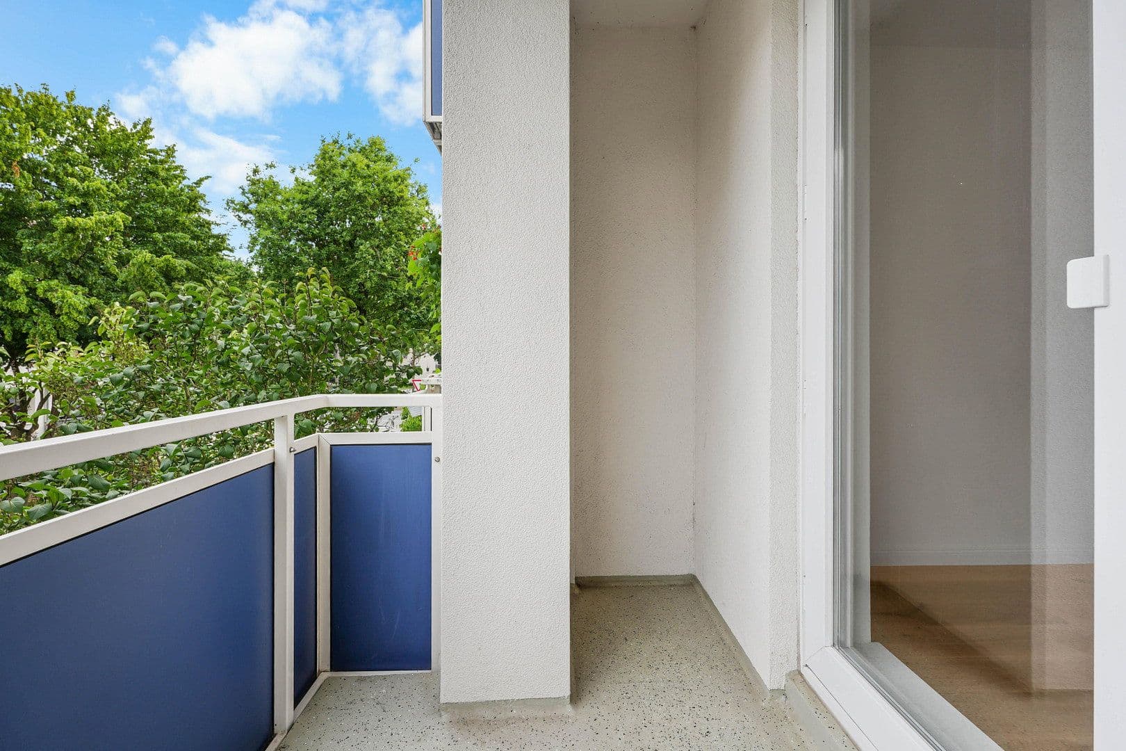 Prenájom bytu 2-izbový 50 m², Bremen, Brémy Prenájom bytu 2-izbový 50 m², Bremen, Brémy