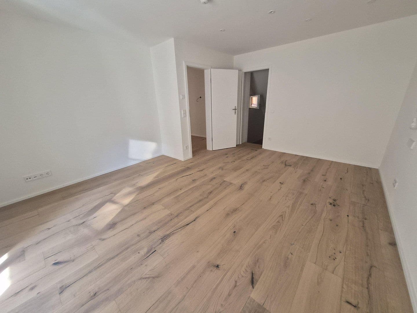 Predaj bytu 3-izbový 91 m², Lindau (Bodensee), Bavorsko Predaj bytu 3-izbový 91 m², Lindau (Bodensee), Bavorsko