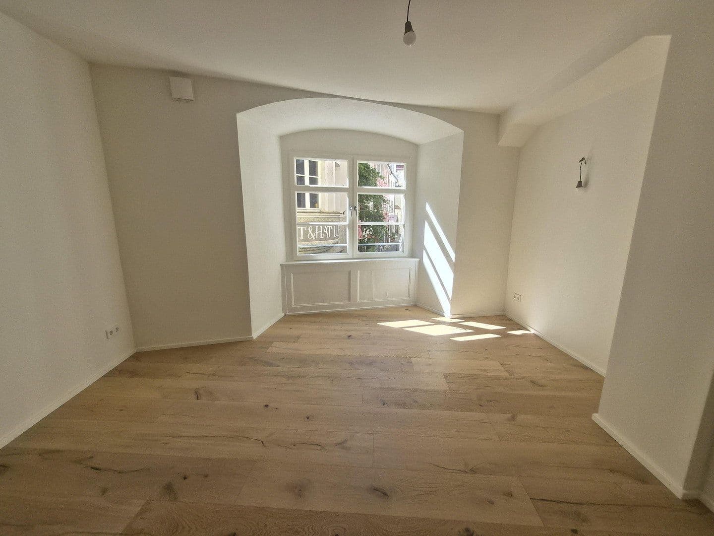 Predaj bytu 4-izbový 78 m², Lindau (Bodensee), Bavorsko Predaj bytu 4-izbový 78 m², Lindau (Bodensee), Bavorsko