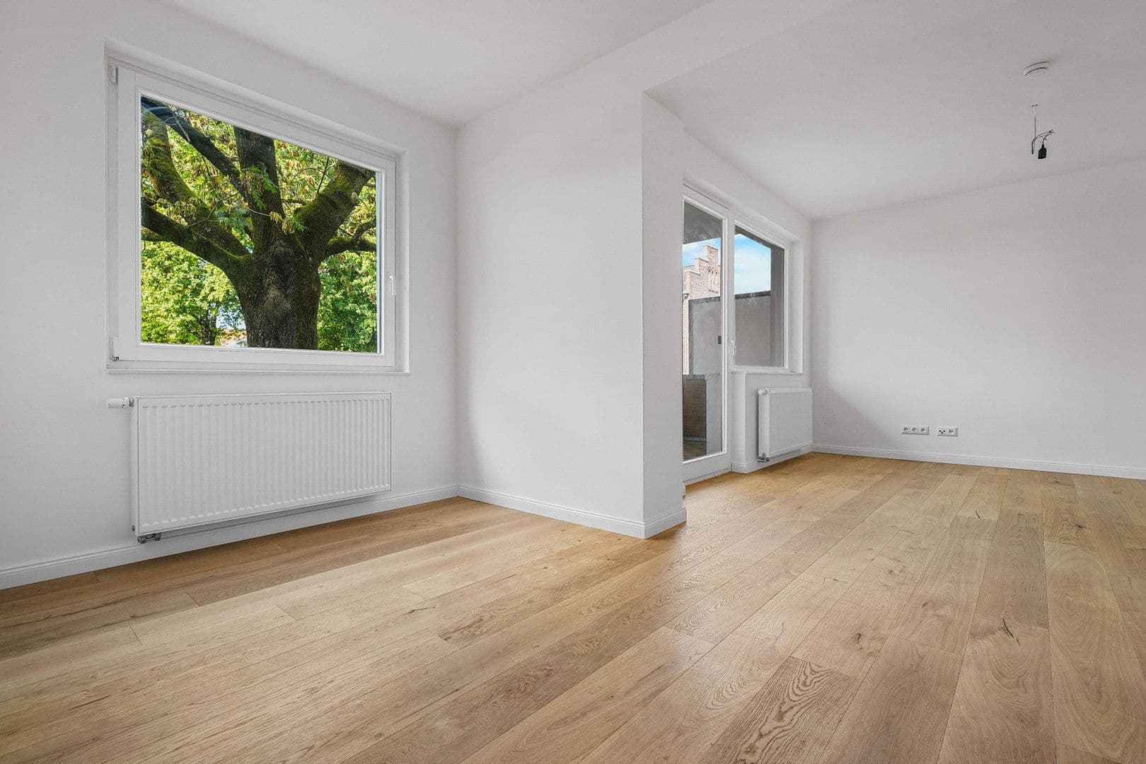 Prenájom bytu 2-izbový 39 m², Hannover, Dolné Sasko Prenájom bytu 2-izbový 39 m², Hannover, Dolné Sasko