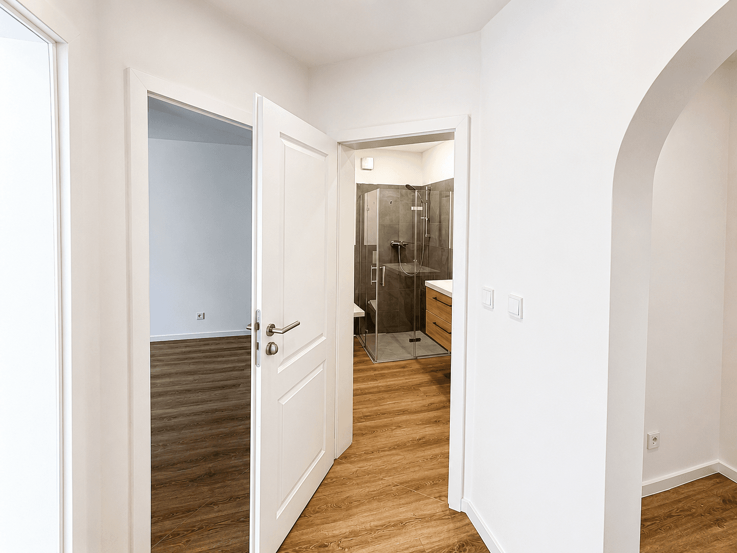 Prenájom bytu 2-izbový 53 m², Magdeburger Str. 7, Leipzig, Sasko Prenájom bytu 2-izbový 53 m², Magdeburger Str. 7, Leipzig, Sasko