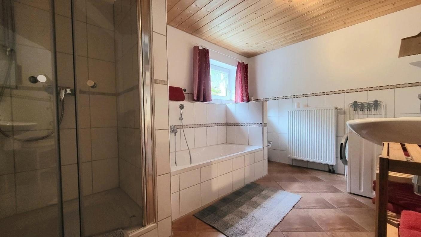 Predaj domu 317 m², pozemok 2.032 m², Blaichach, Bavorsko Predaj domu 317 m², pozemok 2.032 m², Blaichach, Bavorsko