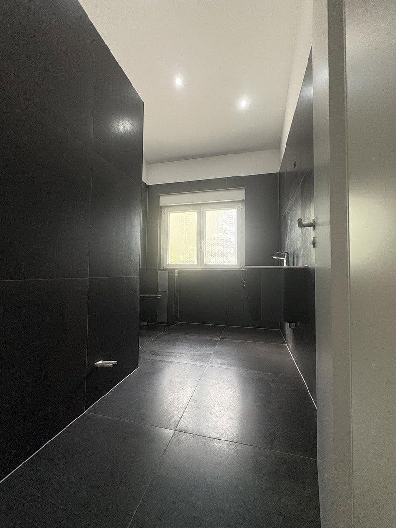 Predaj bytu 4-izbový 125 m², Sternenberg 46, Wuppertal, Severné Porýnie - Westfálsko Predaj bytu 4-izbový 125 m², Sternenberg 46, Wuppertal, Severné Porýnie - Westfálsko