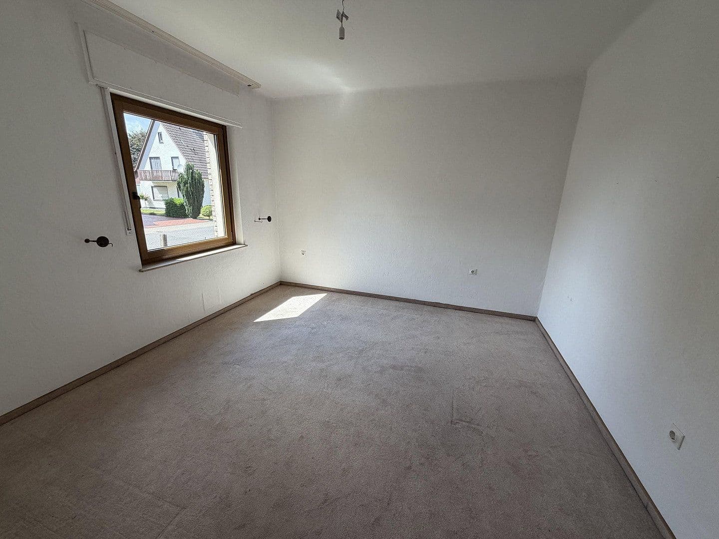 Predaj domu 157 m², pozemok 1.074 m², Löhne, Severné Porýnie - Westfálsko Predaj domu 157 m², pozemok 1.074 m², Löhne, Severné Porýnie - Westfálsko