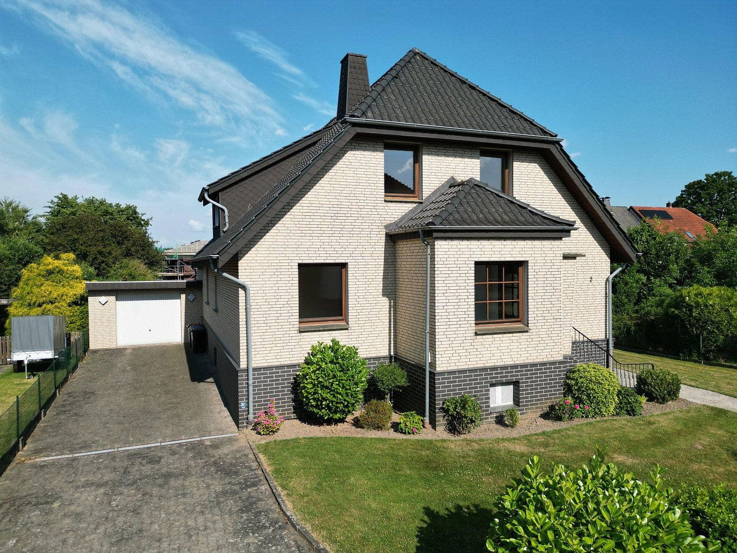 Predaj domu 157 m², pozemok 1.074 m², Löhne, Severné Porýnie - Westfálsko Predaj domu 157 m², pozemok 1.074 m², Löhne, Severné Porýnie - Westfálsko