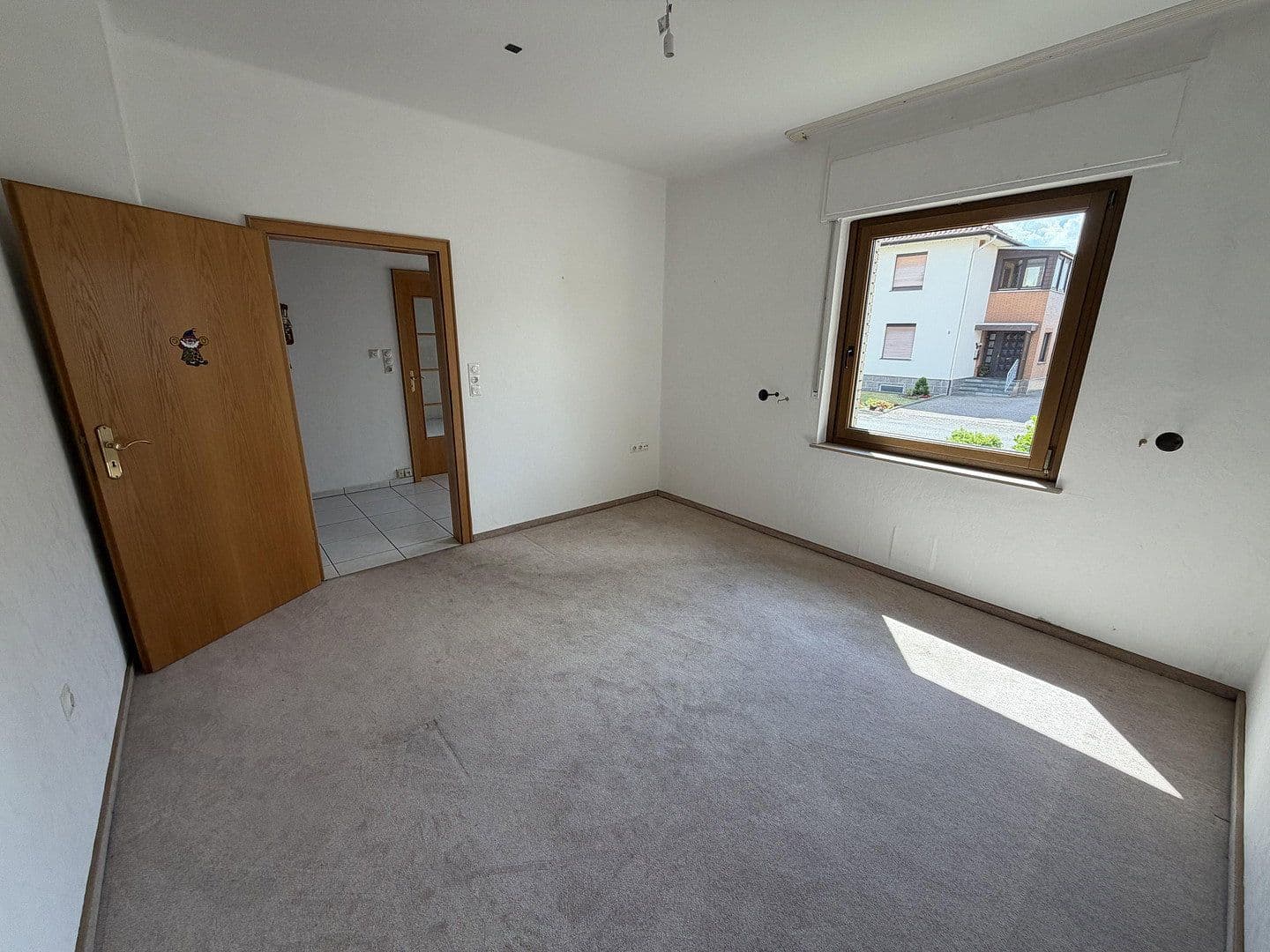 Predaj domu 157 m², pozemok 1.074 m², Löhne, Severné Porýnie - Westfálsko Predaj domu 157 m², pozemok 1.074 m², Löhne, Severné Porýnie - Westfálsko