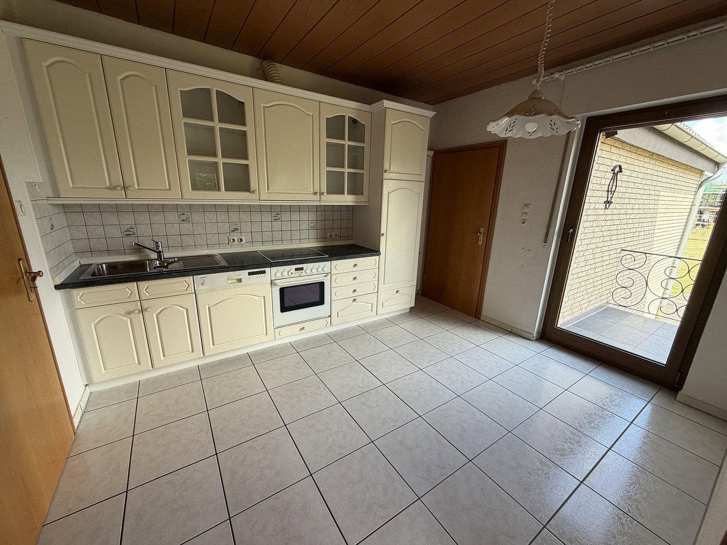 Predaj domu 157 m², pozemok 1.074 m², Löhne, Severné Porýnie - Westfálsko Predaj domu 157 m², pozemok 1.074 m², Löhne, Severné Porýnie - Westfálsko