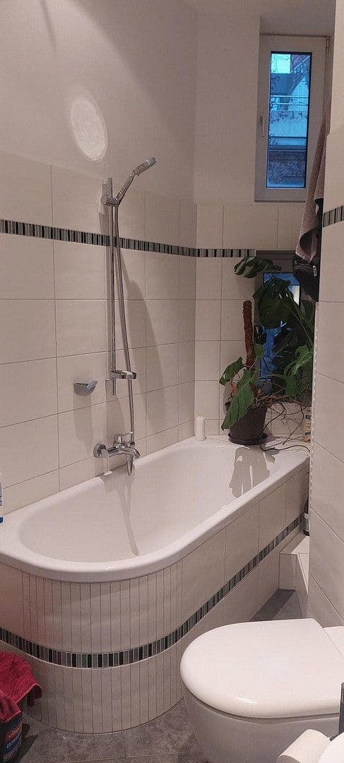 Predaj bytu 2-izbový 75 m², Berlin, Berlín Predaj bytu 2-izbový 75 m², Berlin, Berlín