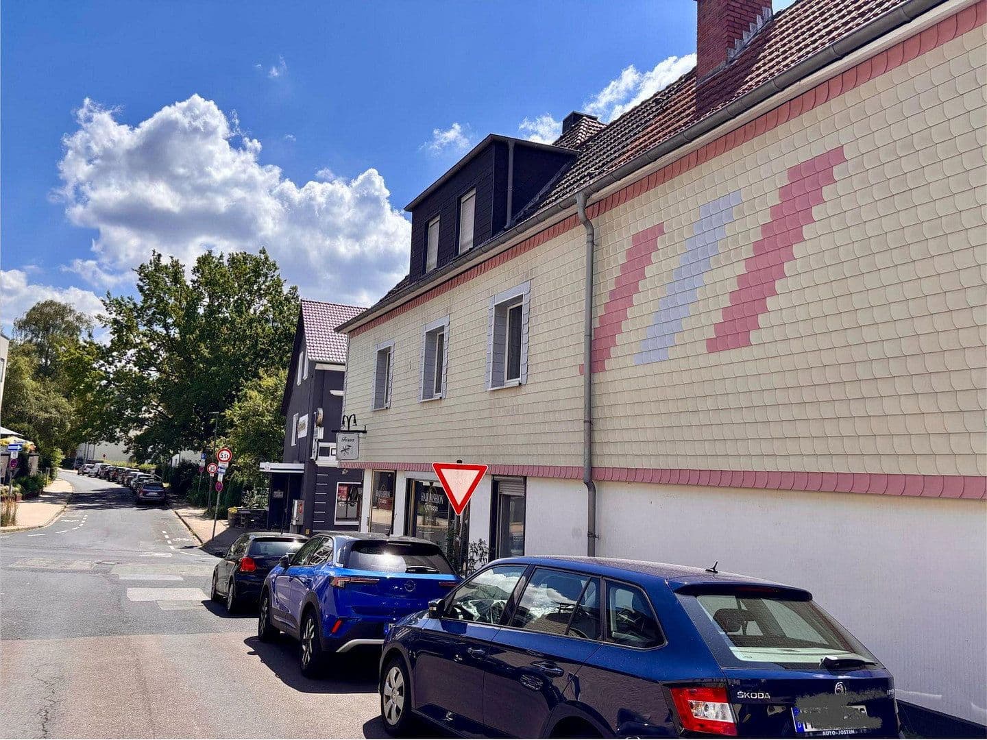 Prenájom bytu 3-izbový 70 m², Neanderstr.96, Mettmann, Severné Porýnie - Westfálsko Prenájom bytu 3-izbový 70 m², Neanderstr.96, Mettmann, Severné Porýnie - Westfálsko