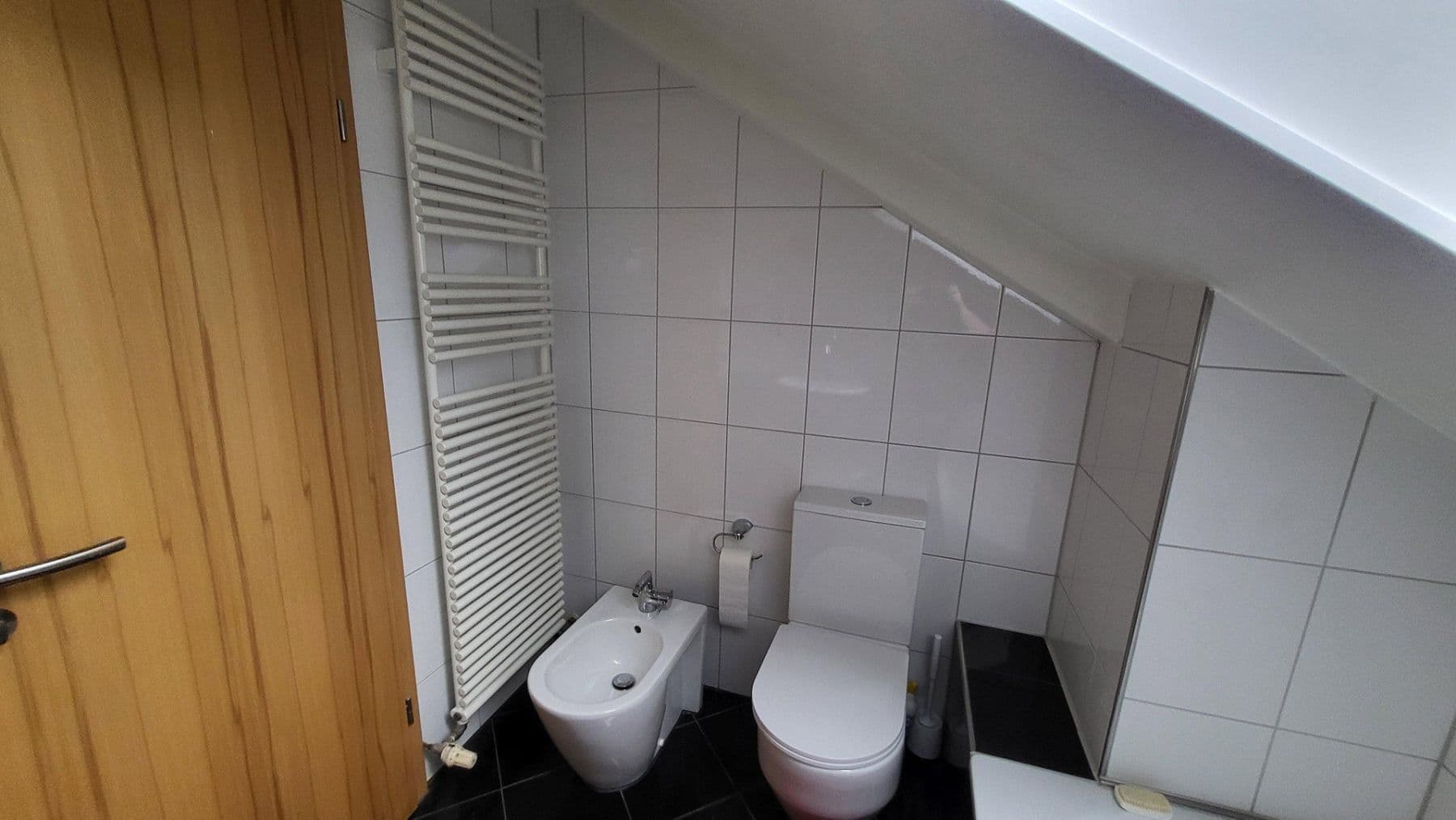 Predaj domu 175 m², pozemok 640 m², Sandhausen, Bádensko-Wurttembersko Predaj domu 175 m², pozemok 640 m², Sandhausen, Bádensko-Wurttembersko