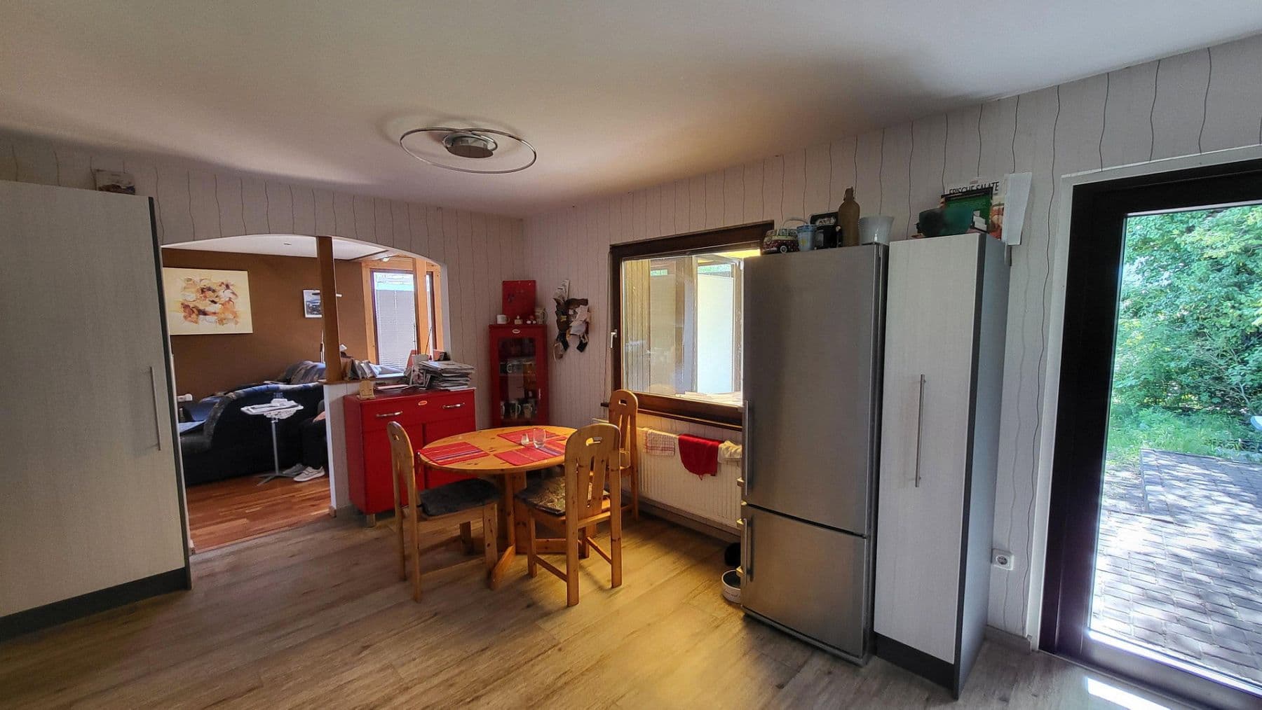 Predaj domu 175 m², pozemok 640 m², Sandhausen, Bádensko-Wurttembersko Predaj domu 175 m², pozemok 640 m², Sandhausen, Bádensko-Wurttembersko