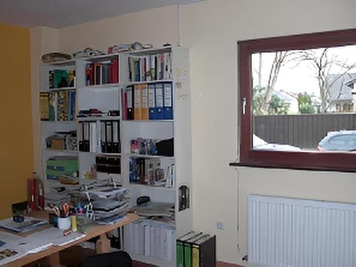 Predaj domu 175 m², pozemok 640 m², Sandhausen, Bádensko-Wurttembersko Predaj domu 175 m², pozemok 640 m², Sandhausen, Bádensko-Wurttembersko