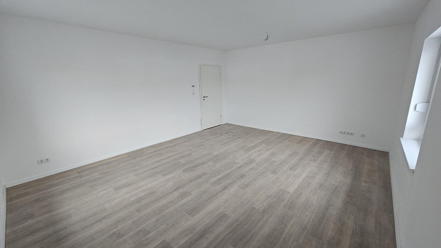 Prenájom bytu 2-izbový 90 m², Bismarckstr. 5, Grünberg, Hesensko Prenájom bytu 2-izbový 90 m², Bismarckstr. 5, Grünberg, Hesensko