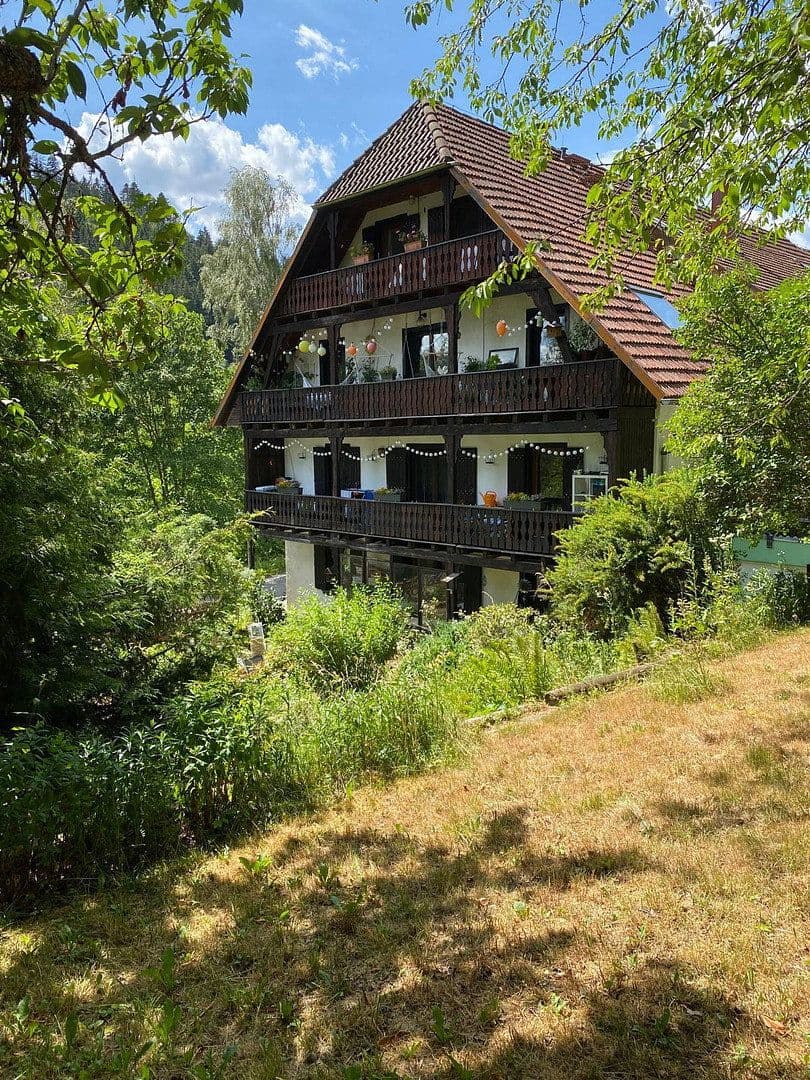 Predaj bytu 6-izbový 200 m², Lenzkirch, Bádensko-Wurttembersko Predaj bytu 6-izbový 200 m², Lenzkirch, Bádensko-Wurttembersko