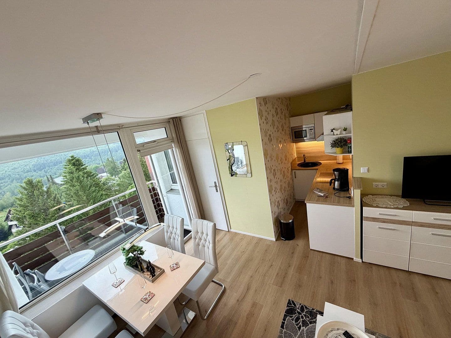Predaj bytu 1-izbový 45 m², Auf dem Glockenberg 16, Clausthal-Zellerfeld, Dolné Sasko Predaj bytu 1-izbový 45 m², Auf dem Glockenberg 16, Clausthal-Zellerfeld, Dolné Sasko