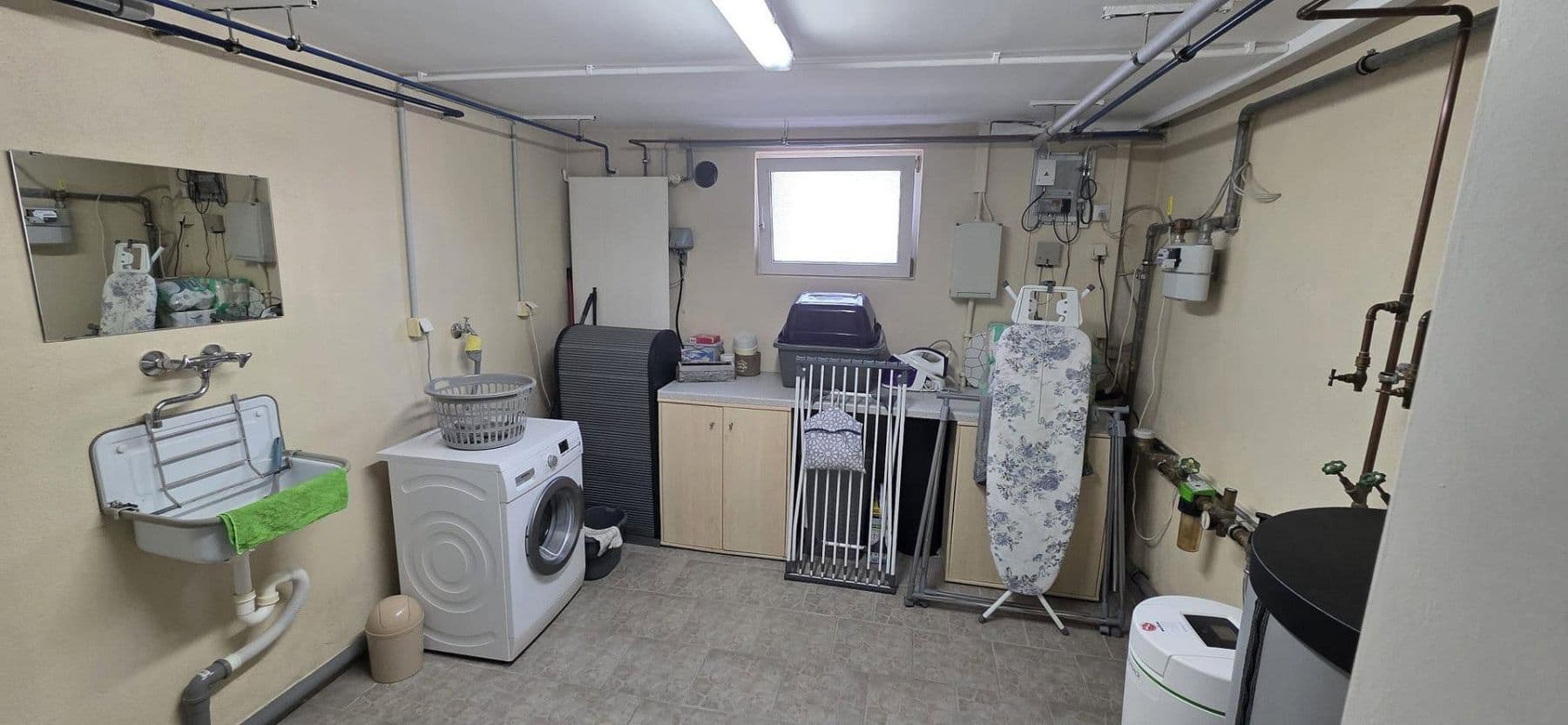 Predaj domu 165 m², pozemok 250 m², Reutlingen, Bádensko-Wurttembersko Predaj domu 165 m², pozemok 250 m², Reutlingen, Bádensko-Wurttembersko