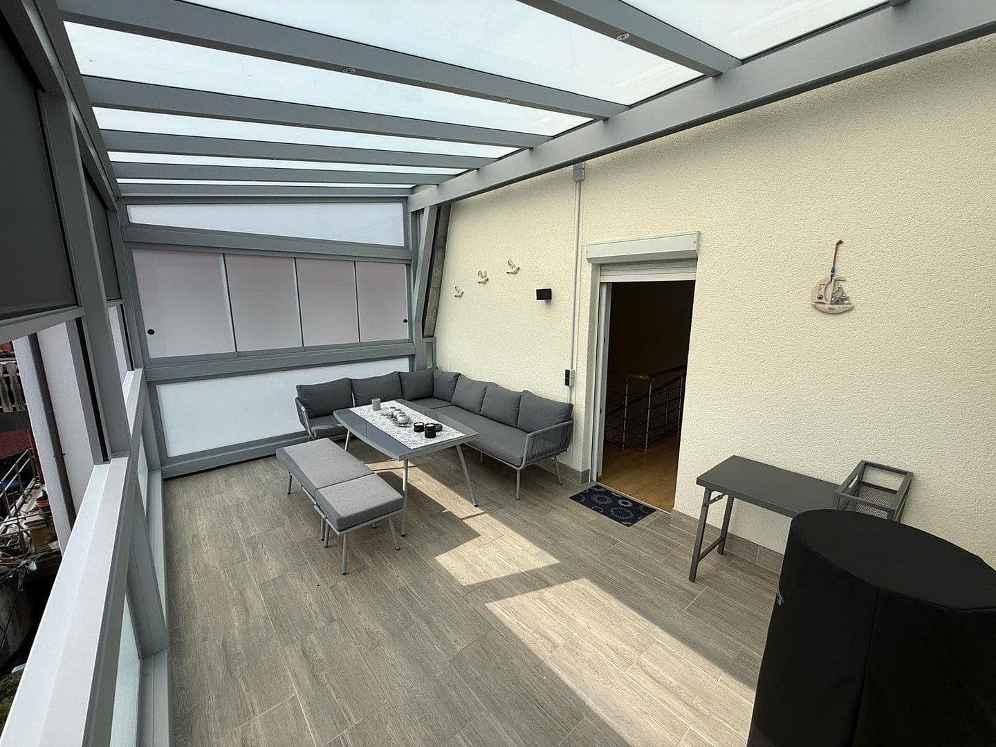 Predaj domu 165 m², pozemok 250 m², Reutlingen, Bádensko-Wurttembersko Predaj domu 165 m², pozemok 250 m², Reutlingen, Bádensko-Wurttembersko