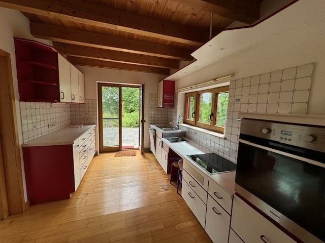 Predaj domu 262 m², pozemok 992 m², Illmensee, Bádensko-Wurttembersko Predaj domu 262 m², pozemok 992 m², Illmensee, Bádensko-Wurttembersko