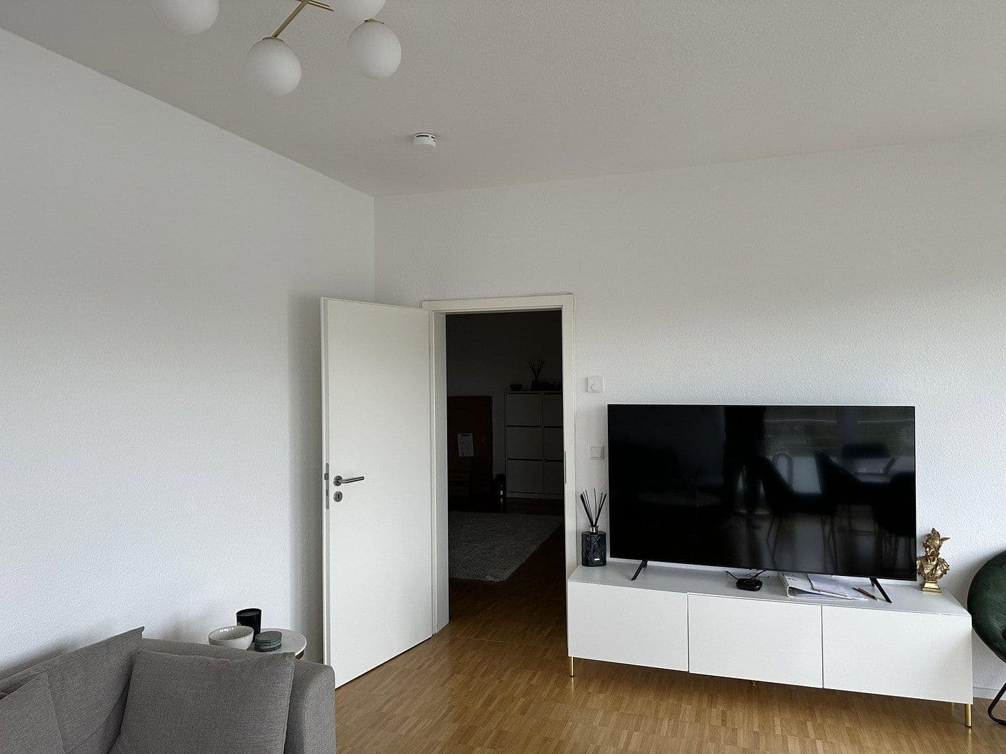 Prenájom bytu 3-izbový 98 m², Dortmund, Severné Porýnie - Westfálsko Prenájom bytu 3-izbový 98 m², Dortmund, Severné Porýnie - Westfálsko