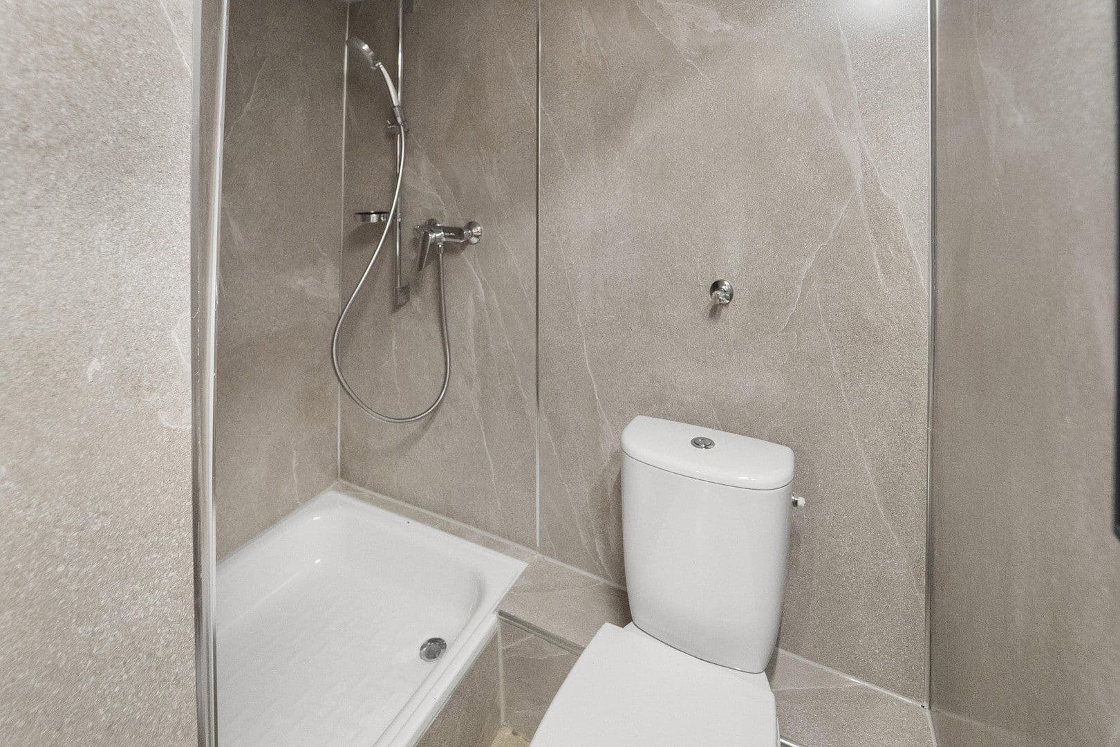 Predaj domu 127 m², pozemok 211 m², Bochum, Severné Porýnie - Westfálsko Predaj domu 127 m², pozemok 211 m², Bochum, Severné Porýnie - Westfálsko