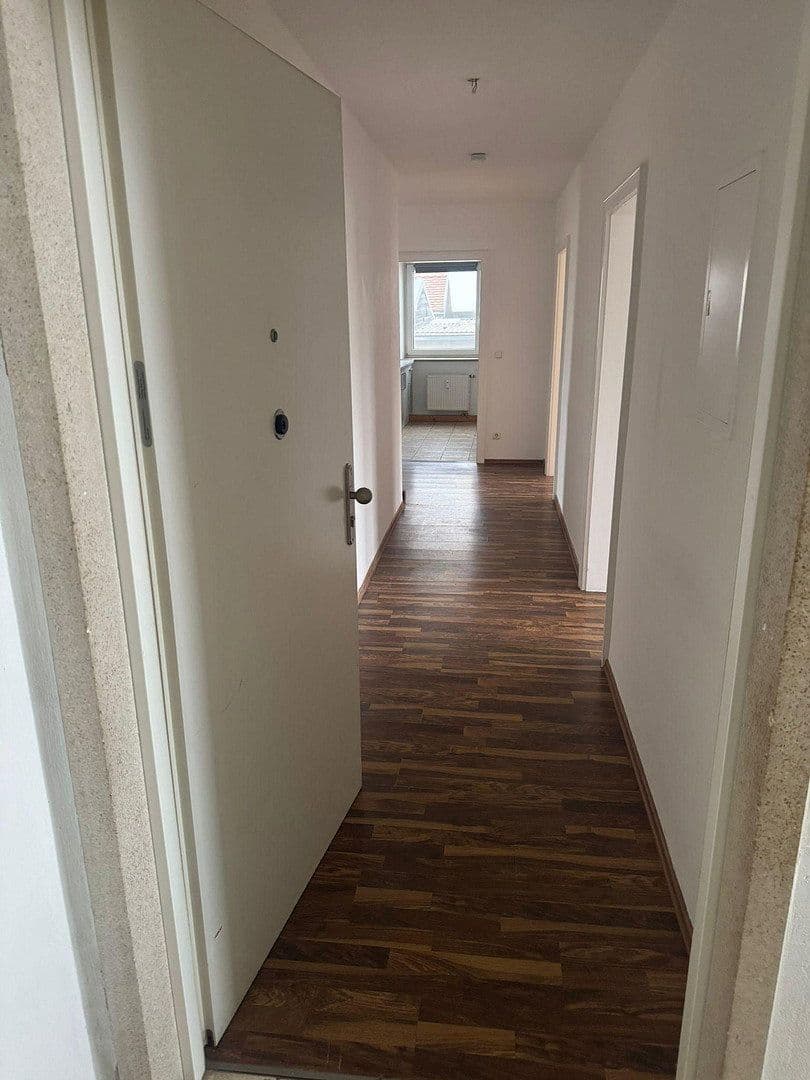 Prenájom bytu 3-izbový 75 m², Aichach, Bavorsko Prenájom bytu 3-izbový 75 m², Aichach, Bavorsko