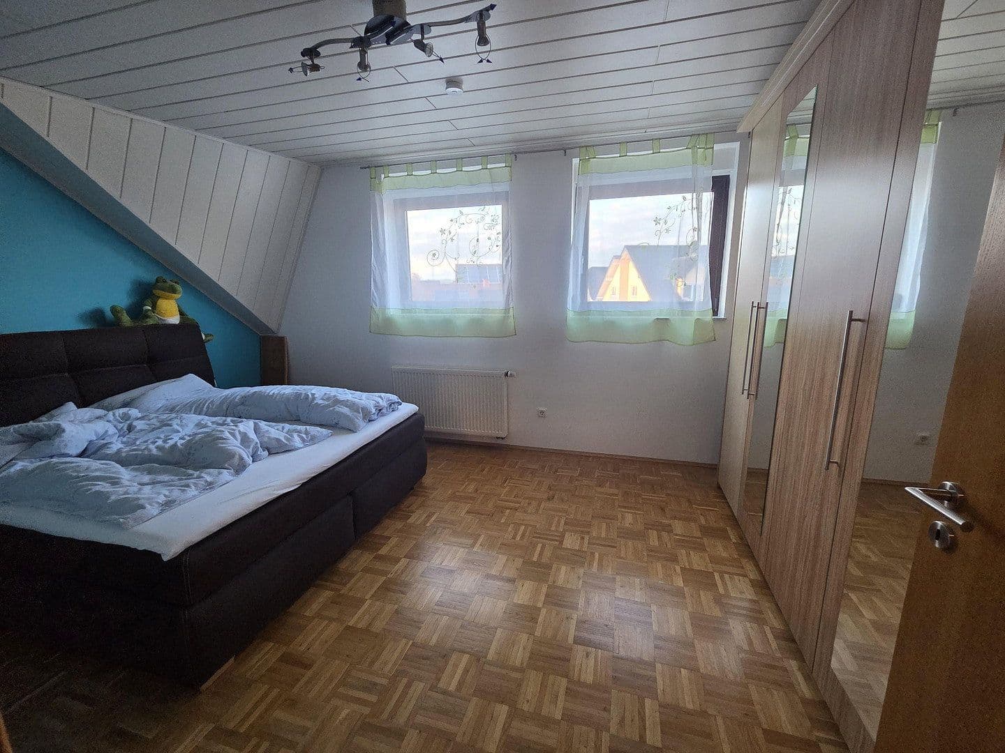 Predaj domu 275 m², pozemok 690 m², Gensingen, Porýnie-Falcko Predaj domu 275 m², pozemok 690 m², Gensingen, Porýnie-Falcko