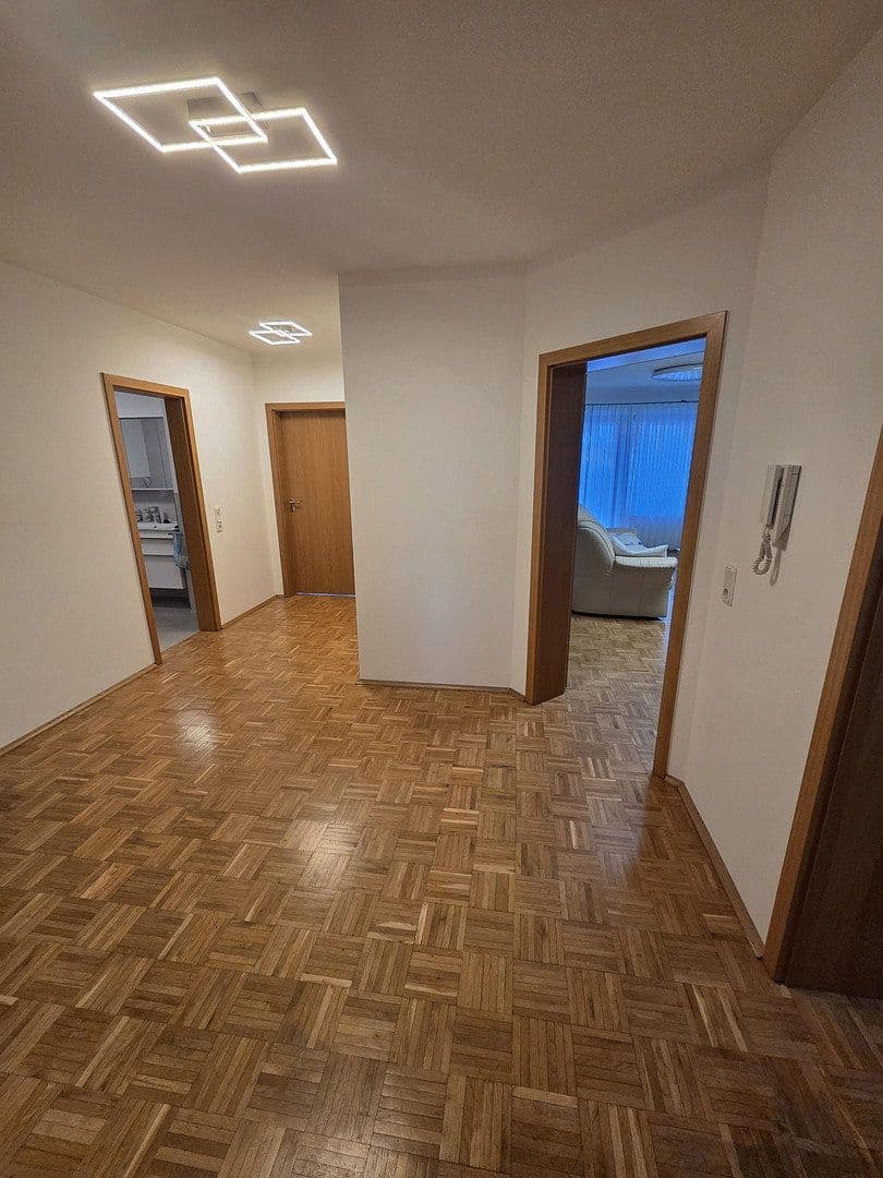 Predaj domu 275 m², pozemok 690 m², Gensingen, Porýnie-Falcko Predaj domu 275 m², pozemok 690 m², Gensingen, Porýnie-Falcko
