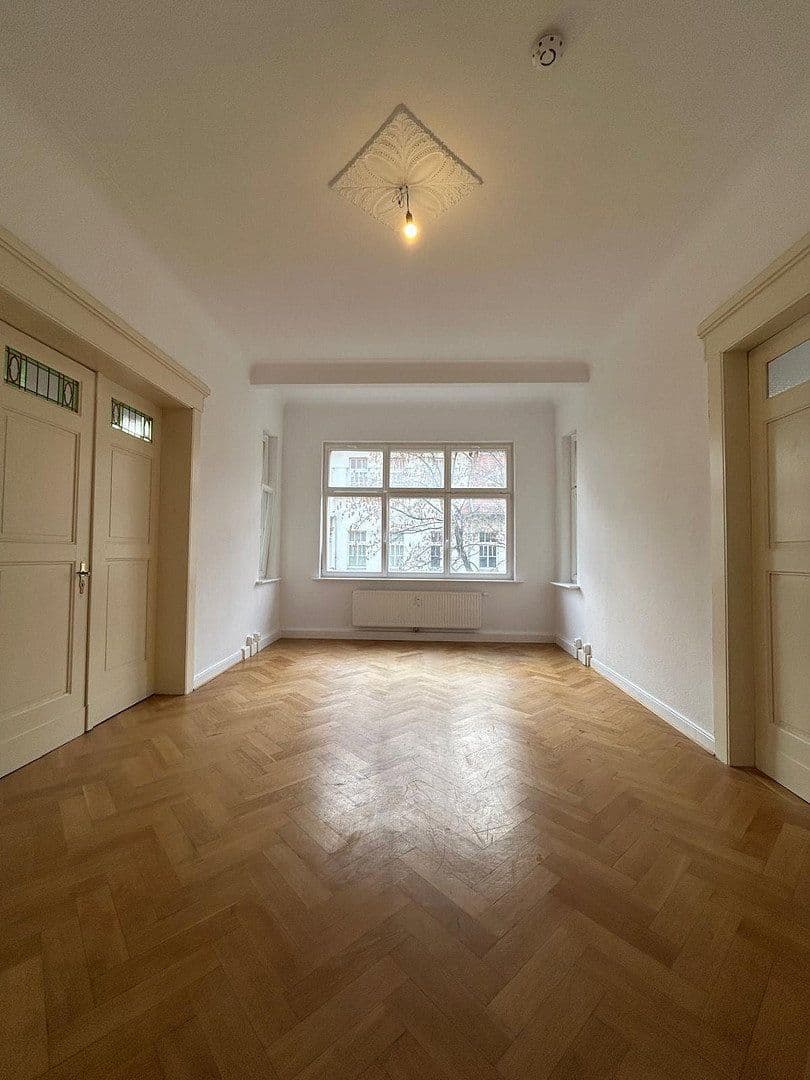 Prenájom bytu 5-izbový 150 m², Paracelsusstraße 2c, Halle (Saale), Sasko-Anhaltsko Prenájom bytu 5-izbový 150 m², Paracelsusstraße 2c, Halle (Saale), Sasko-Anhaltsko