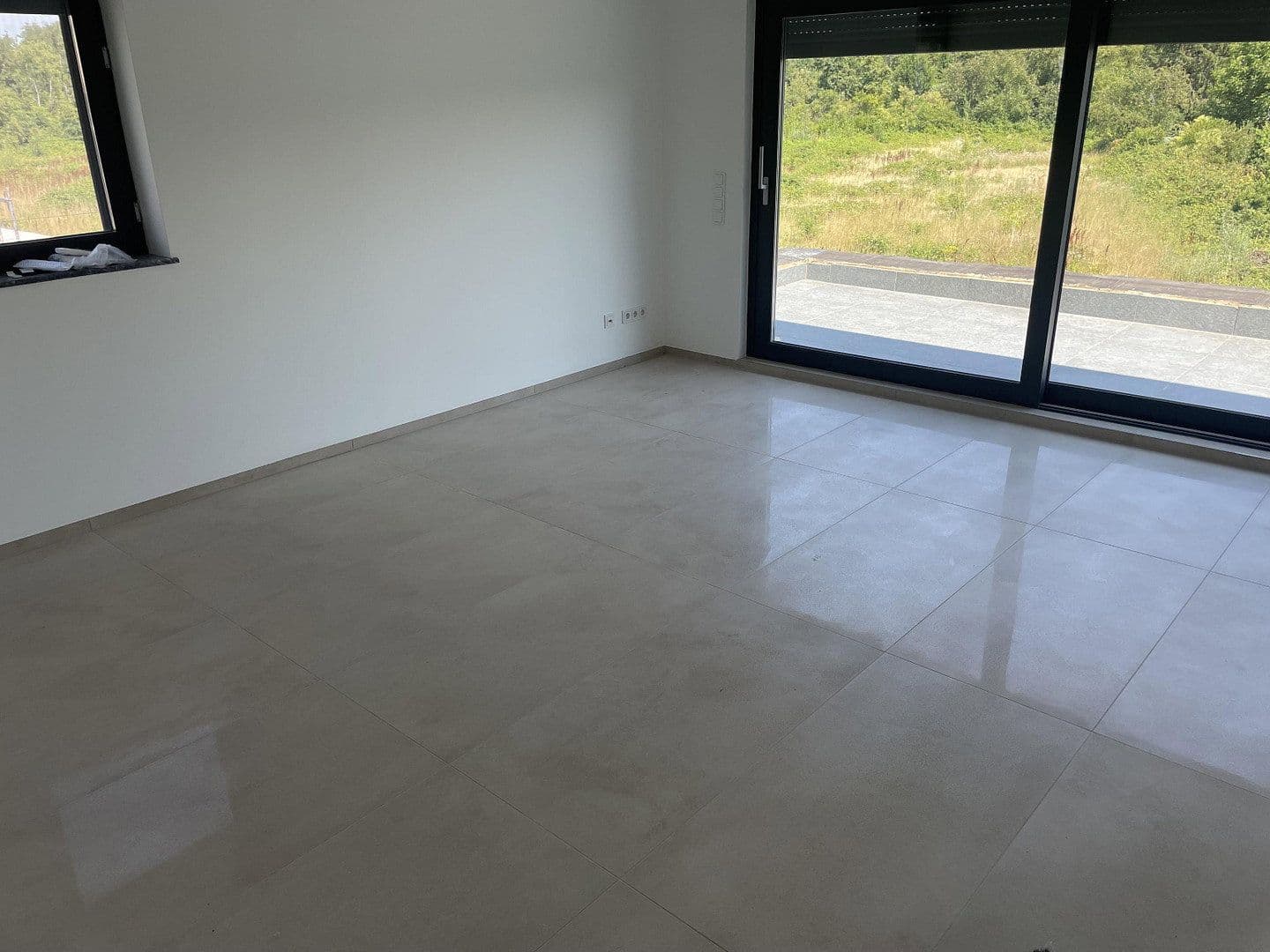 Prenájom bytu 3-izbový 97 m², Rüsselsheim am Main, Hesensko Prenájom bytu 3-izbový 97 m², Rüsselsheim am Main, Hesensko