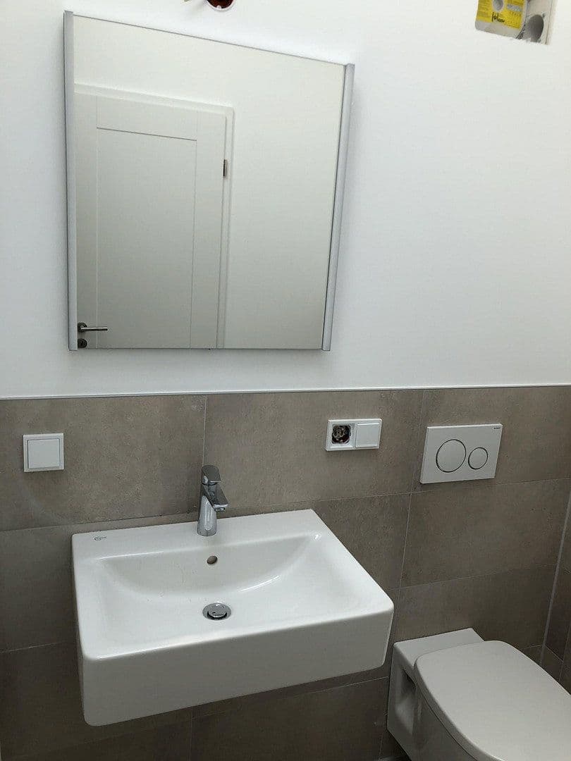 Prenájom bytu 2-izbový 69 m², Seeheim-Jugenheim, Hesensko Prenájom bytu 2-izbový 69 m², Seeheim-Jugenheim, Hesensko
