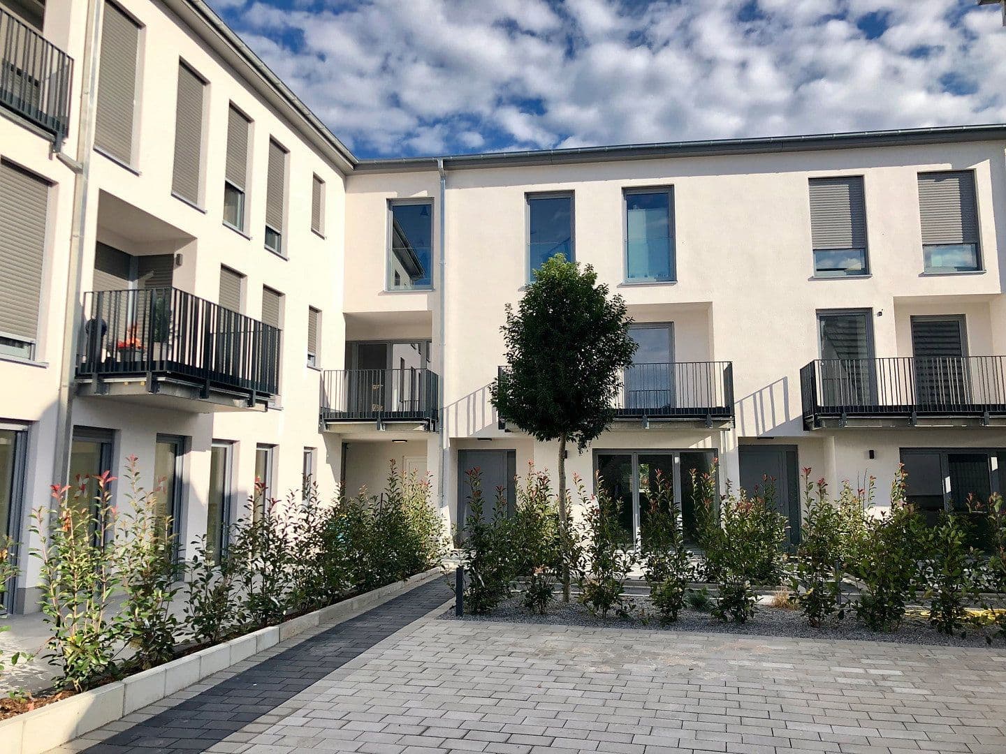 Prenájom bytu 2-izbový 69 m², Seeheim-Jugenheim, Hesensko Prenájom bytu 2-izbový 69 m², Seeheim-Jugenheim, Hesensko