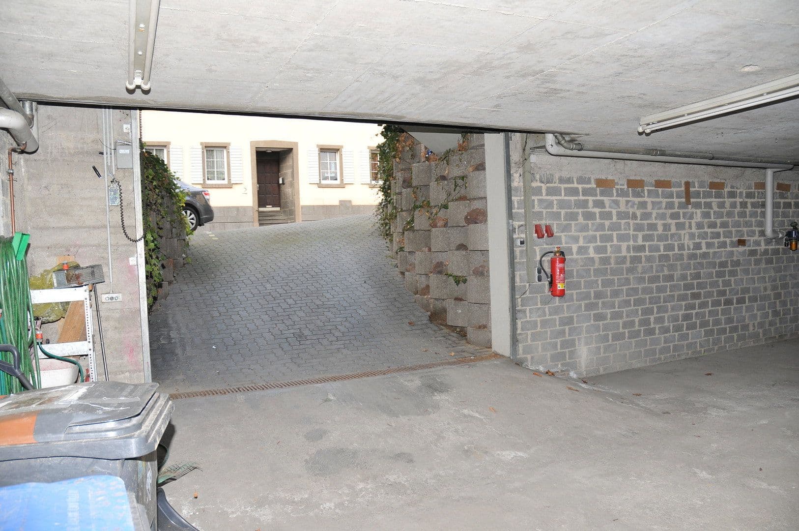 Prenájom nebytového priestoru 140 m², Saunstr.1, Mendig, Porýnie-Falcko Prenájom nebytového priestoru 140 m², Saunstr.1, Mendig, Porýnie-Falcko